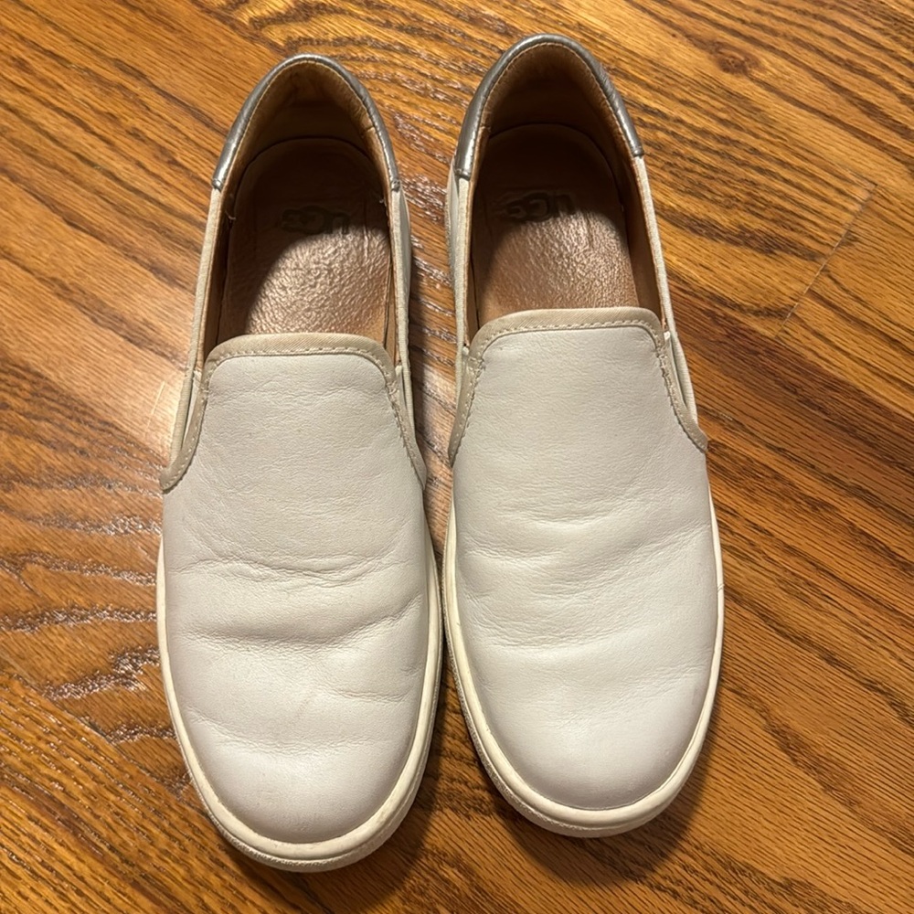 Ugg Shoe